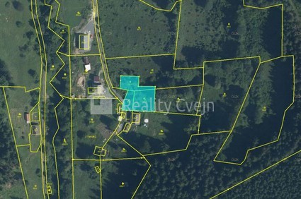 Nabízíme k prodeji velký stavební pozemek u Vsetína s krásným výhledem do údolí  - katastrální mapa