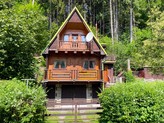 Prodej chaty v srdci Valašska – Huslenky, přímo u řeky Bečvy a cyklostezky